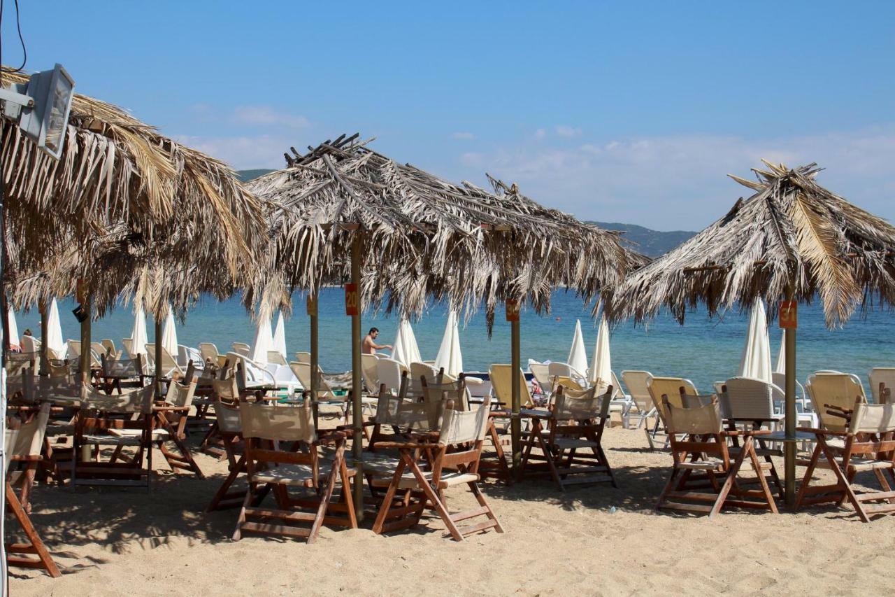 Litsa Villa Nea Iraklitsa Екстериор снимка